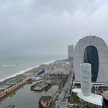 Orbi City Luxury Suite Batumi Luaran gambar