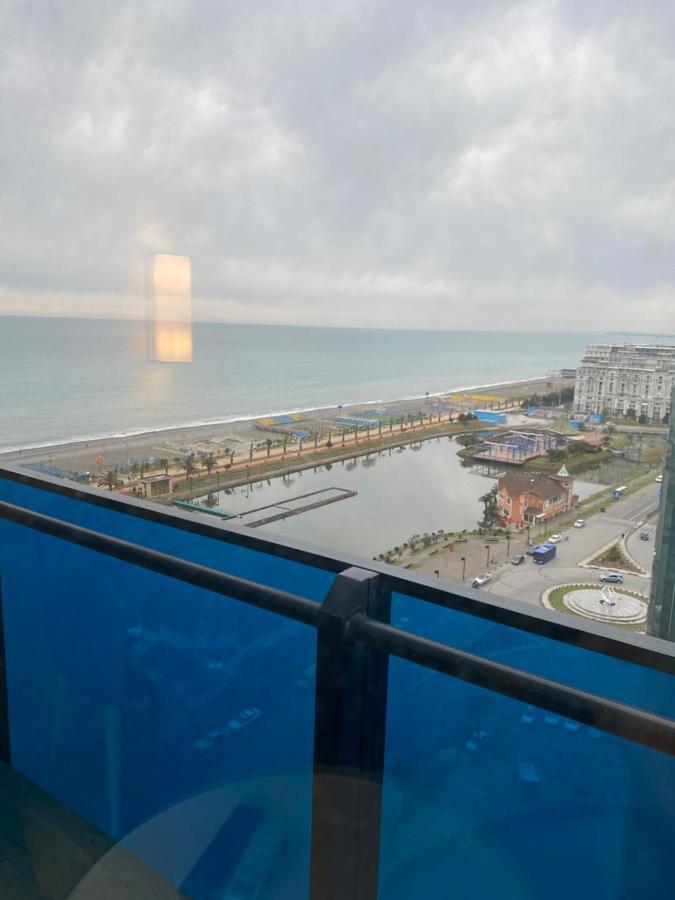Orbi City Luxury Suite Batumi Luaran gambar