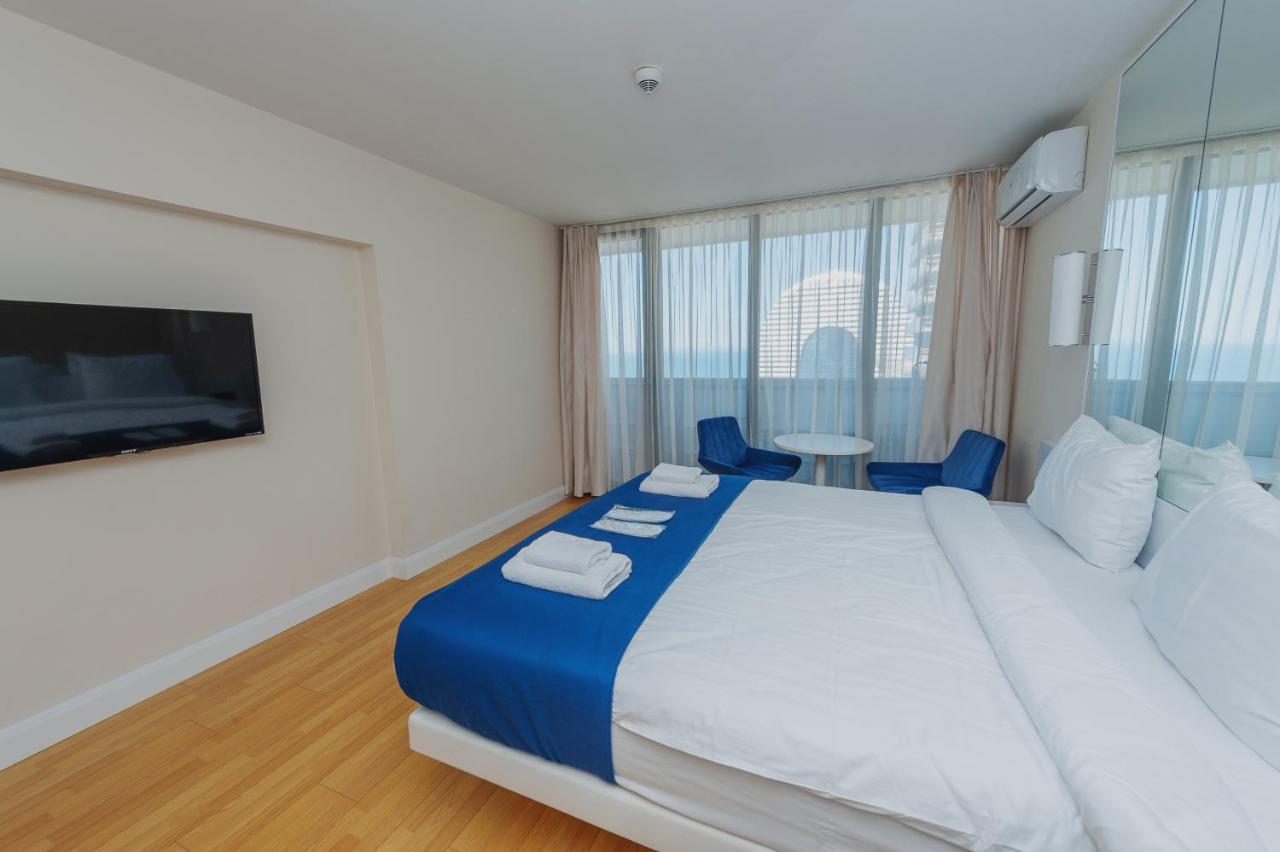 Orbi City Luxury Suite Batumi Luaran gambar