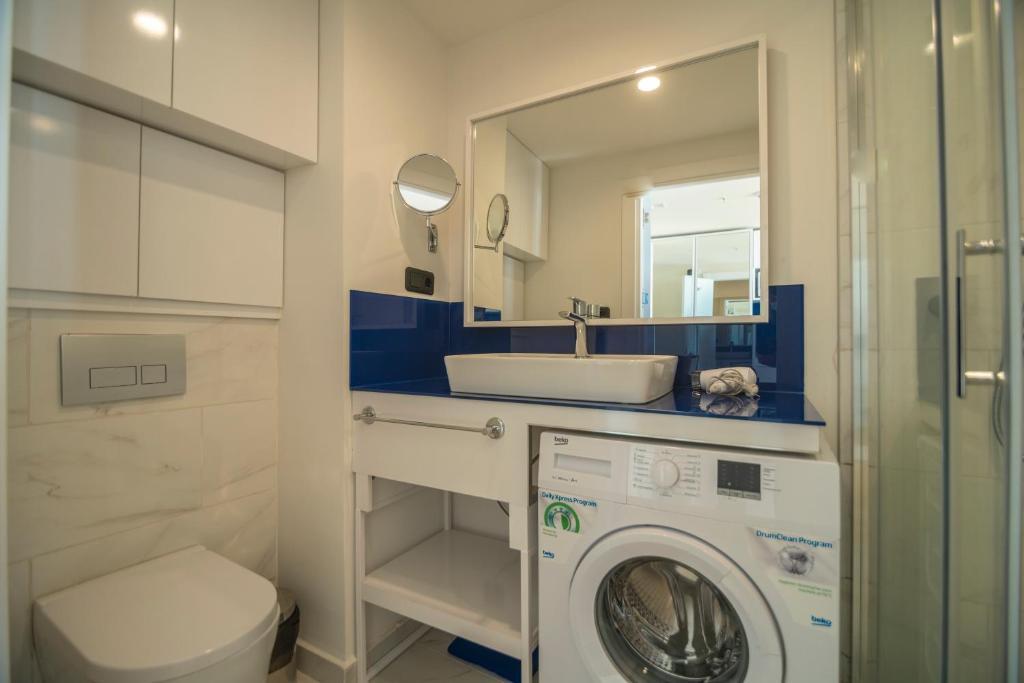 Orbi City Luxury Suite Batumi Luaran gambar