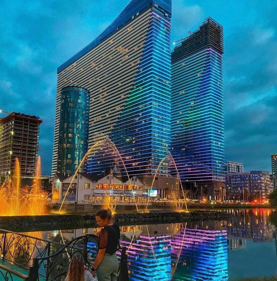 Orbi City Luxury Suite Batumi Luaran gambar
