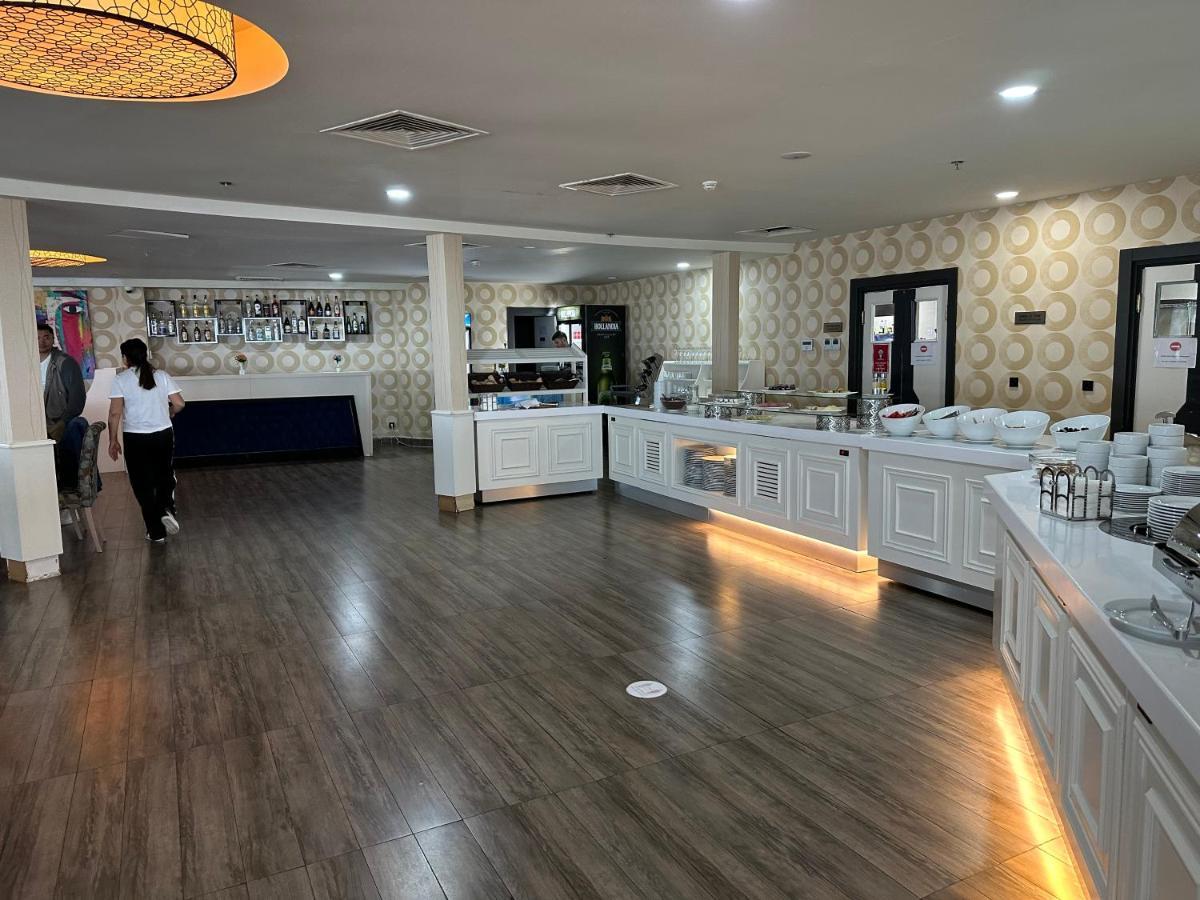 Orbi City Luxury Suite Batumi Luaran gambar